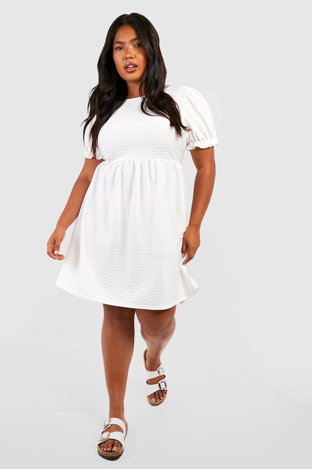 Plus Textured Tie Back Tiered Smock Dress boohoo UK