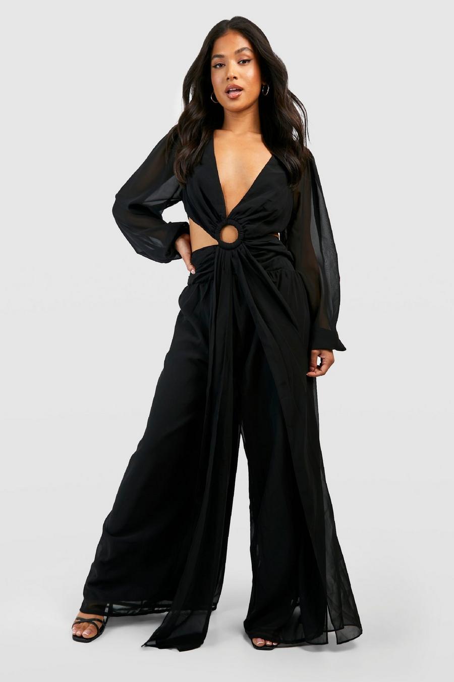 Black Petite Jumpsuit i chiffong med cut-out image number 1