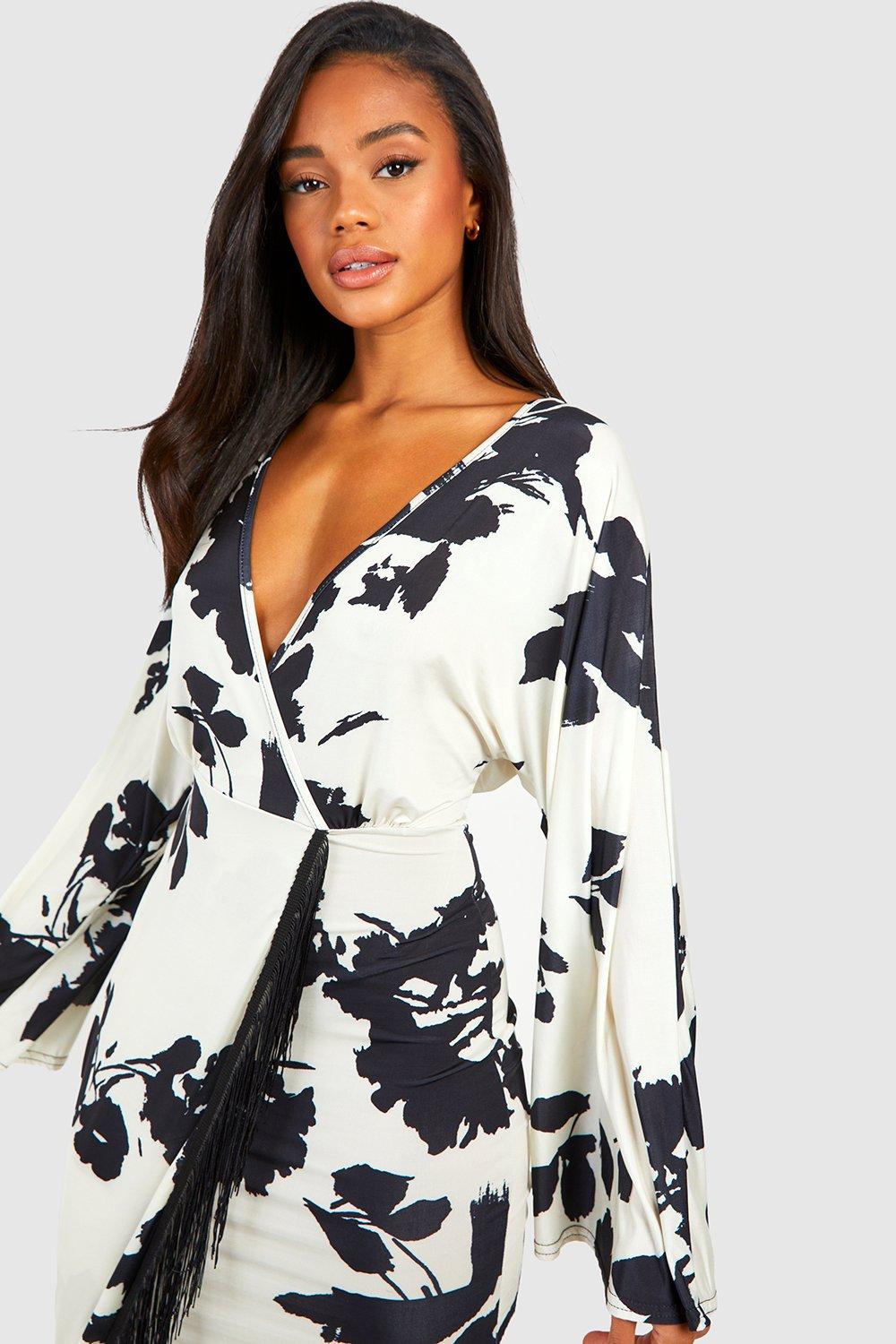 Boohoo white hot sale wrap dress