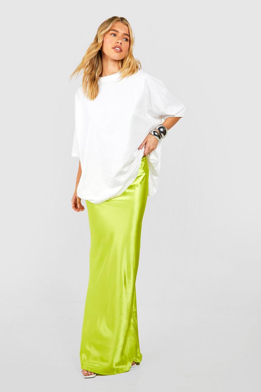 Chartreuse Lång kjol i satin image number 1