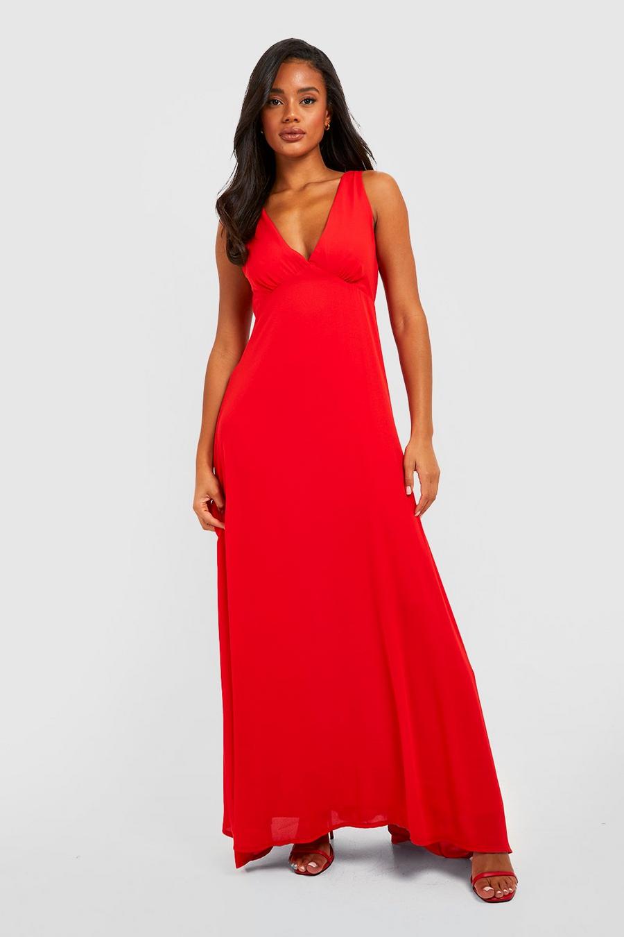 Berry rosso Chiffon Rouched Plunge Maxi Dress