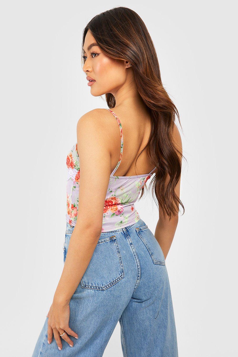 Is That The New Kawaii Contrast Lace Split Hem Cami Top ??