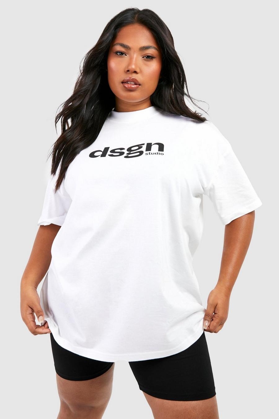 White Plus Dsgn Chest Print Oversized T-shirt 