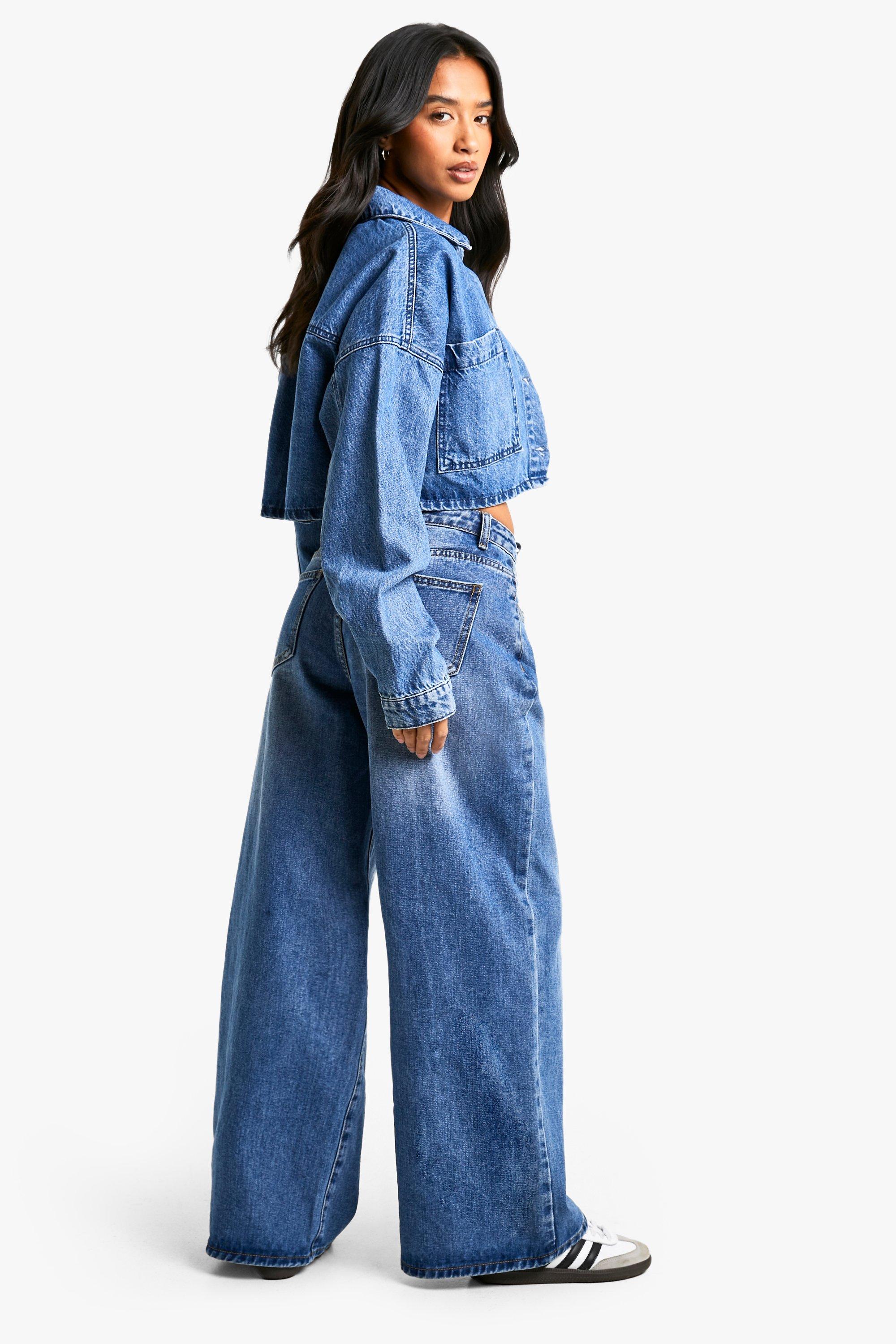 https://media.boohoo.com/i/boohoo/gzz60375_mid%20blue_xl_1/female-mid%20blue-petite-high-waist-wide-leg-jeans