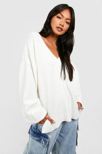 Soft Knit V Neck Jumper ecru