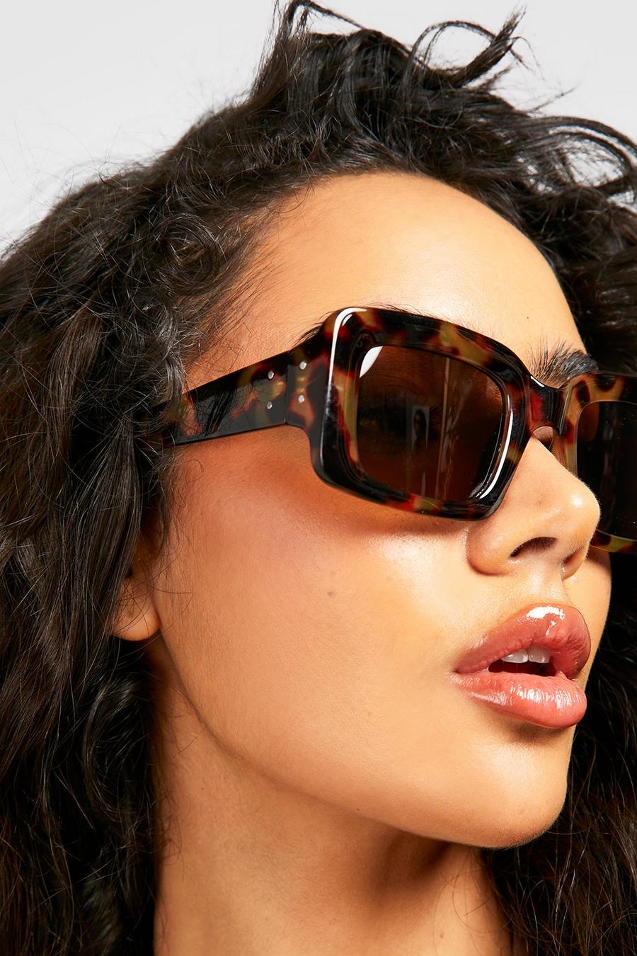 Brown Tortoise Chunky Frame Rectangle Sunglasses  image number 1