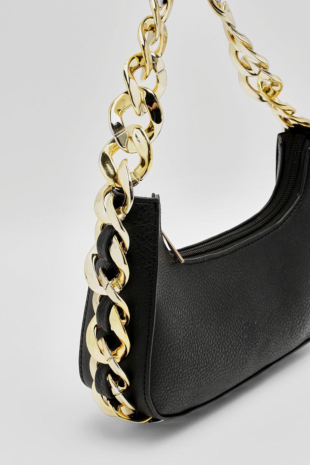 Black bag with chunky gold online chain