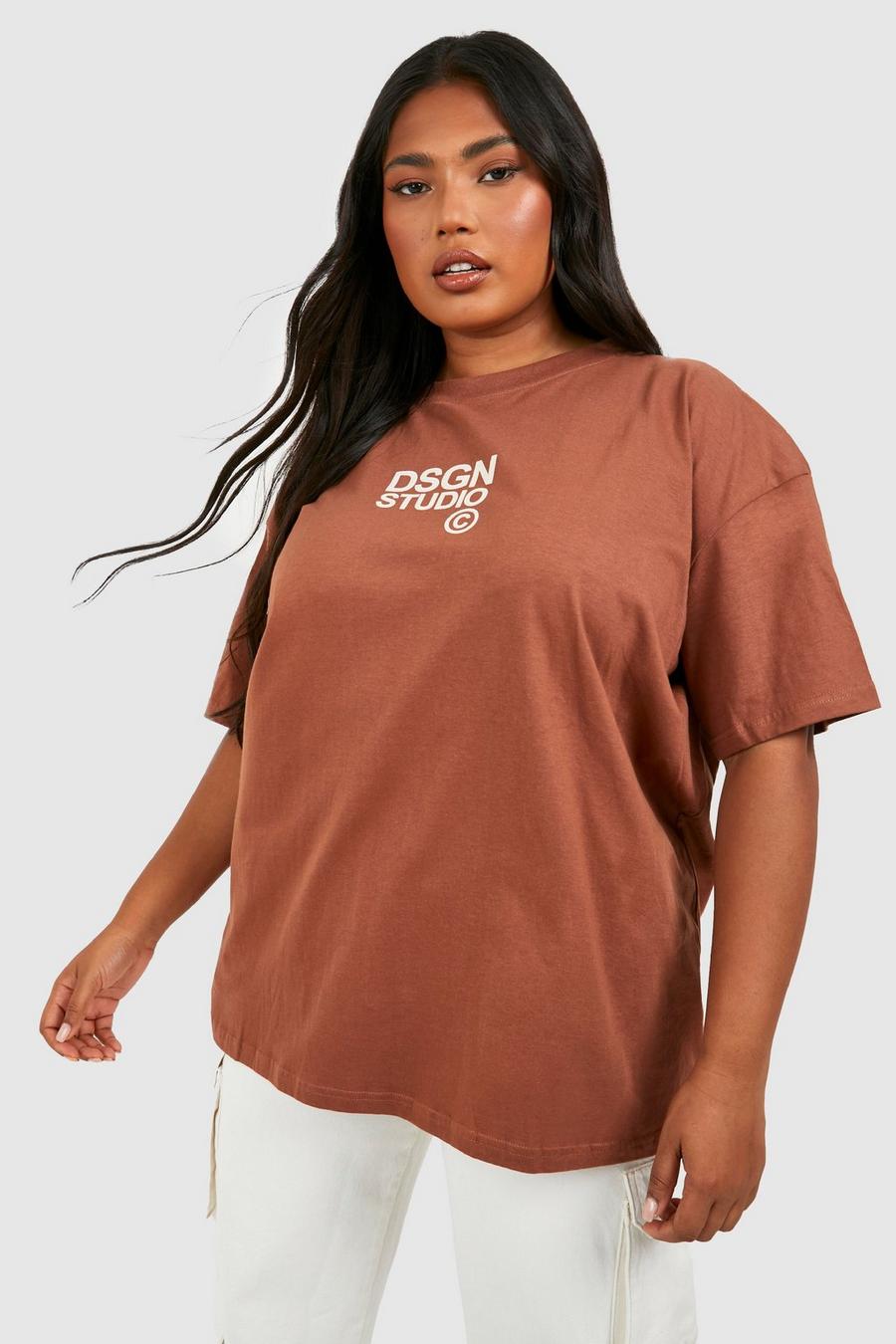 Chocolate Plus Dsgn Studio Chest Print Oversized T-shirt image number 1