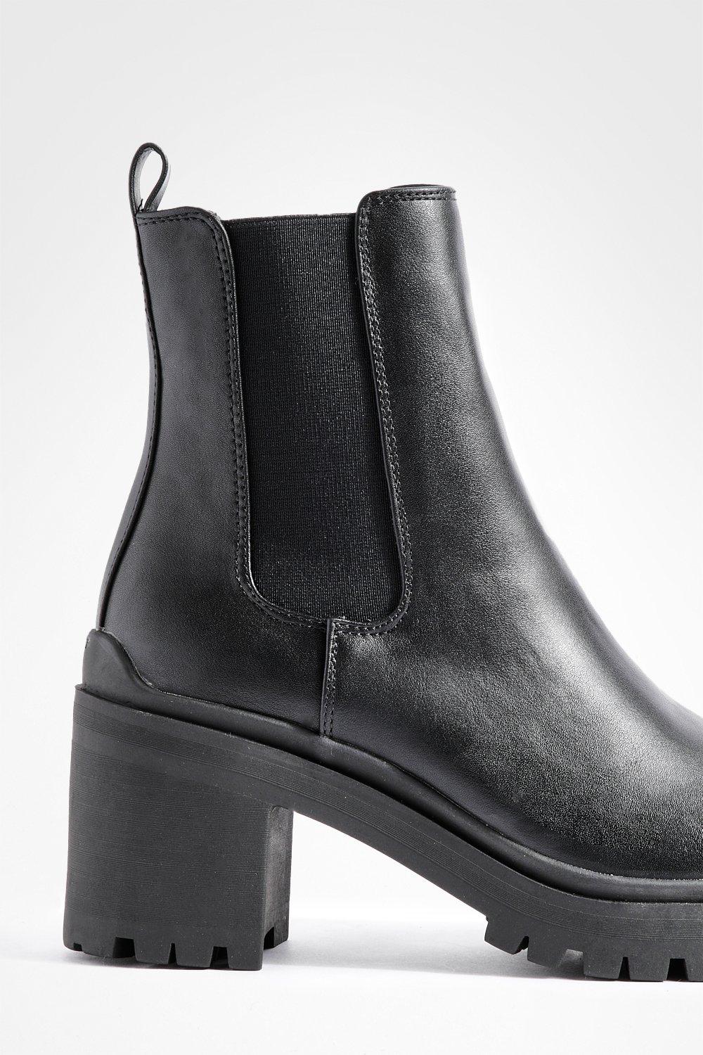 Boohoo chunky 2025 heel chelsea boot