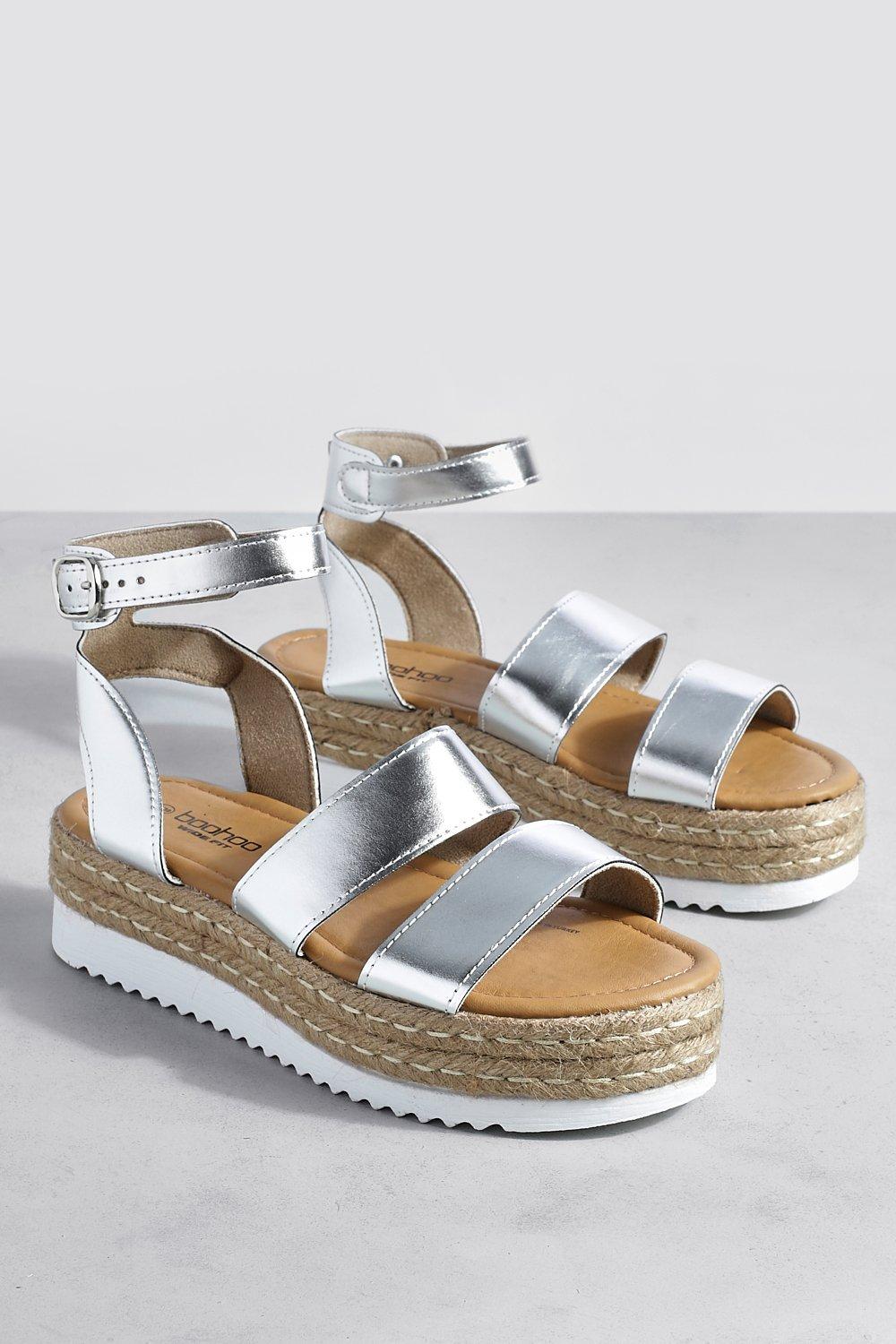 Boohoo deals flatform sandals