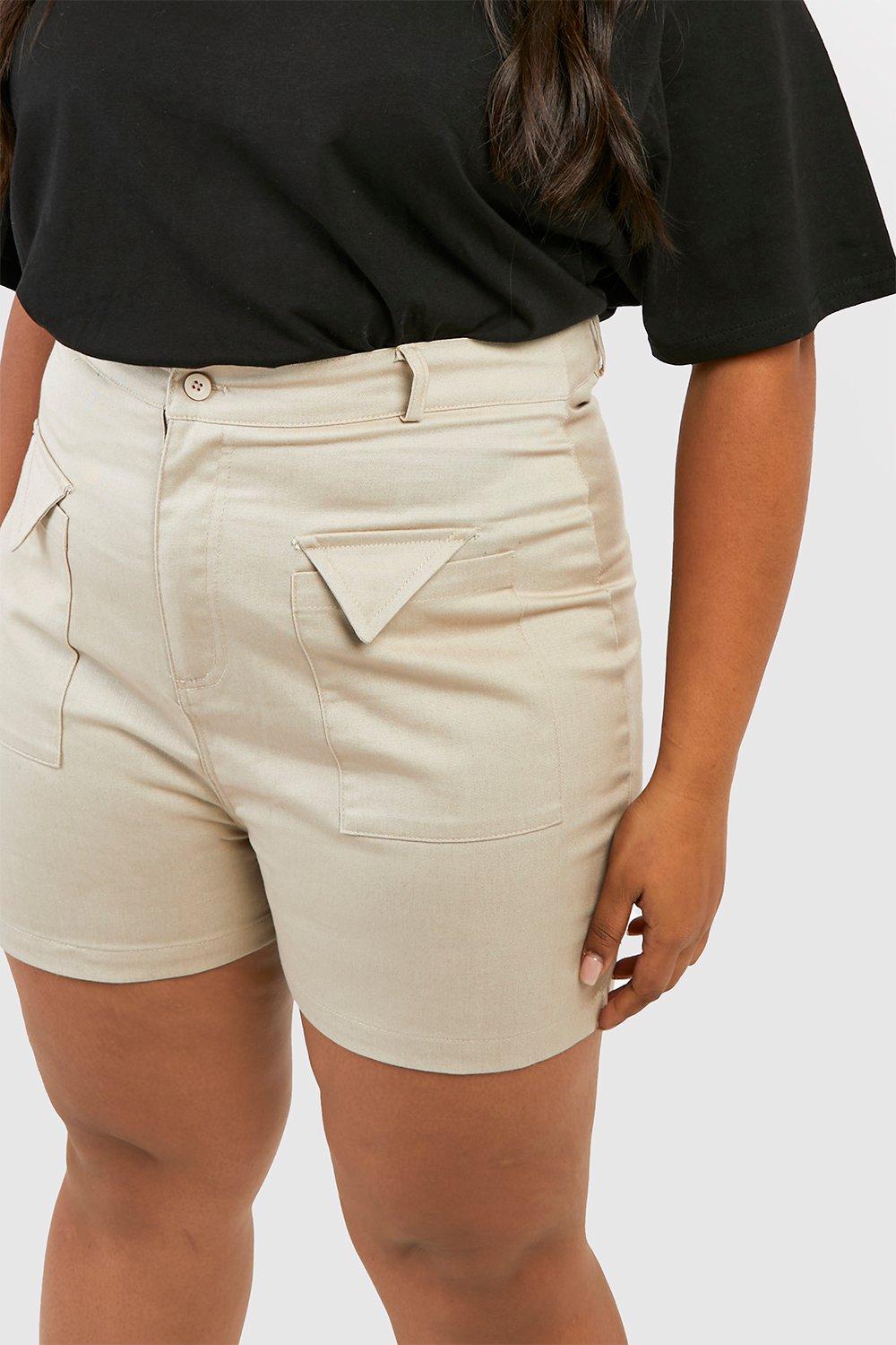 Boohoo plus size shorts online