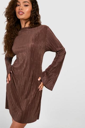 Chocolate Brown Plisse Flare Sleeve Shift Dress