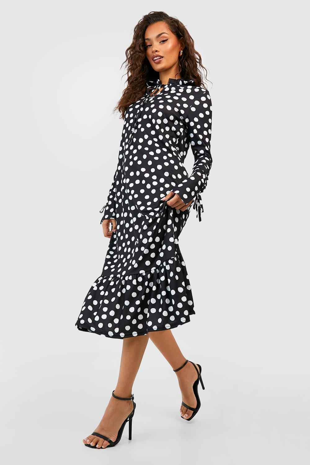 Spotty hotsell dress boohoo