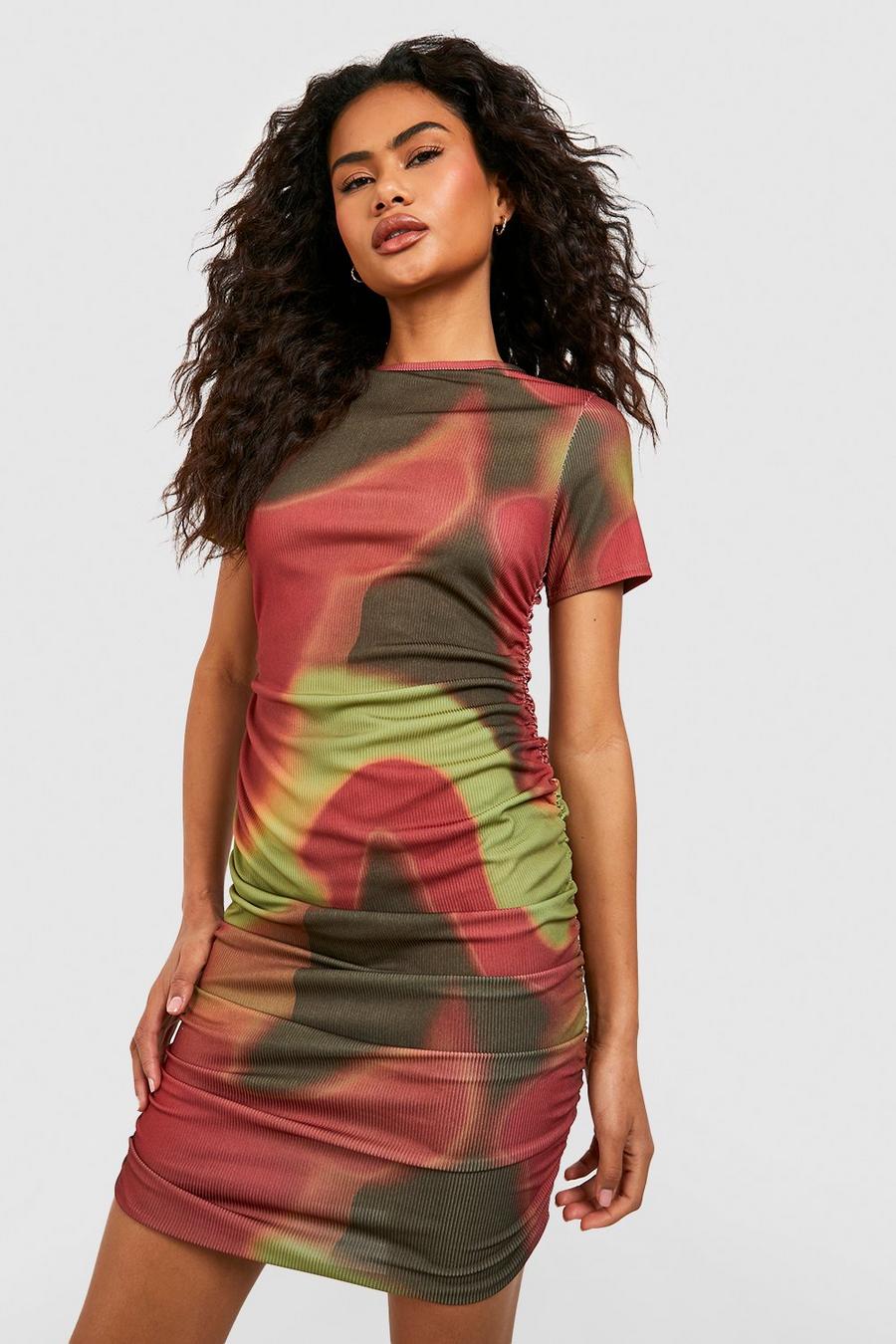 Vestido mini de canalé fruncido con estampado abstracto, Khaki image number 1