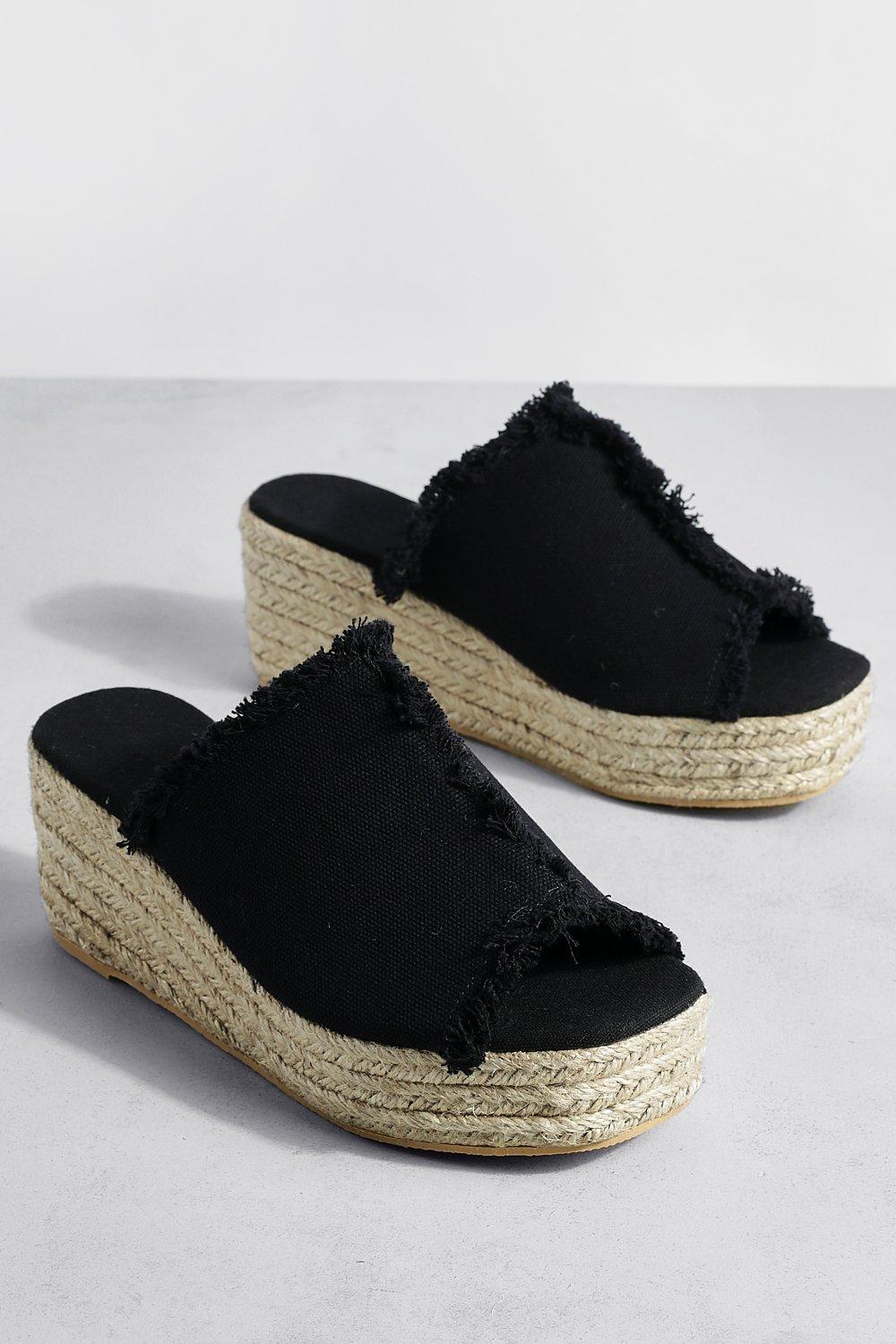 Peep clearance toe flatforms