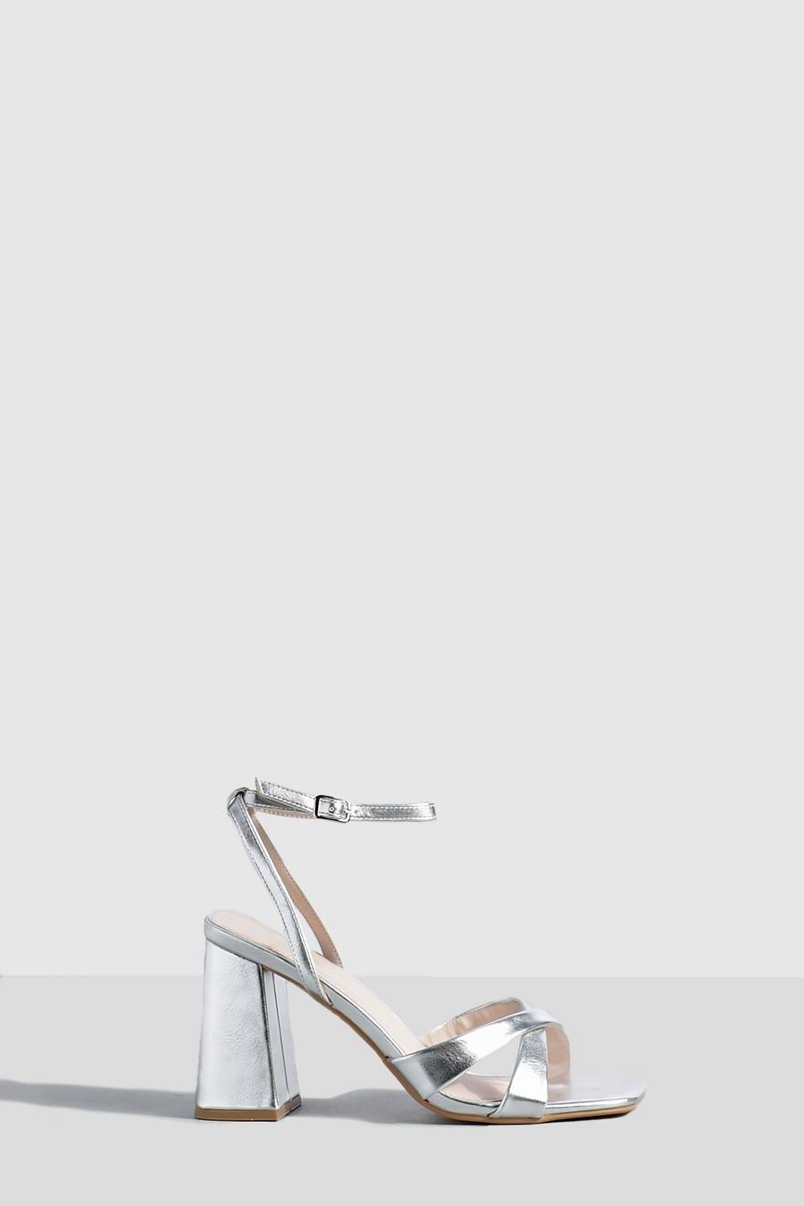 Metallic Heels mit überkreuzten Riemchen und Blockabsatz, Silver