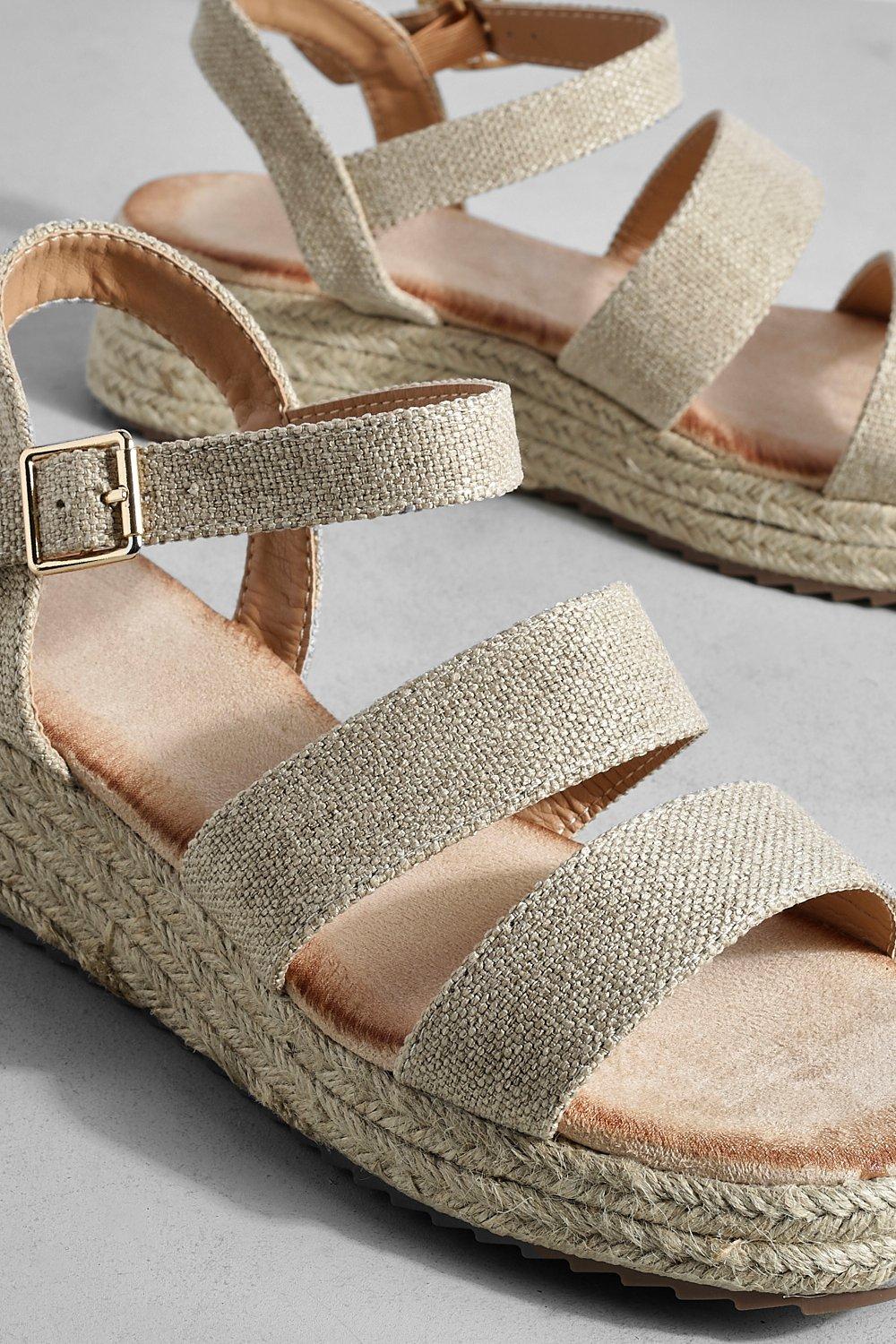 Boohoo hot sale flatform sandals