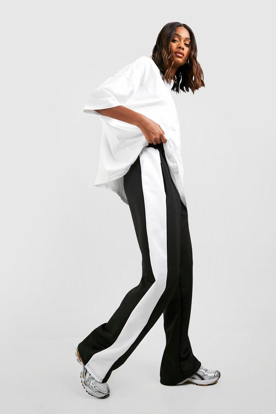 Pantaloni tuta rilassati in tricot con righe laterali, Black image number 1