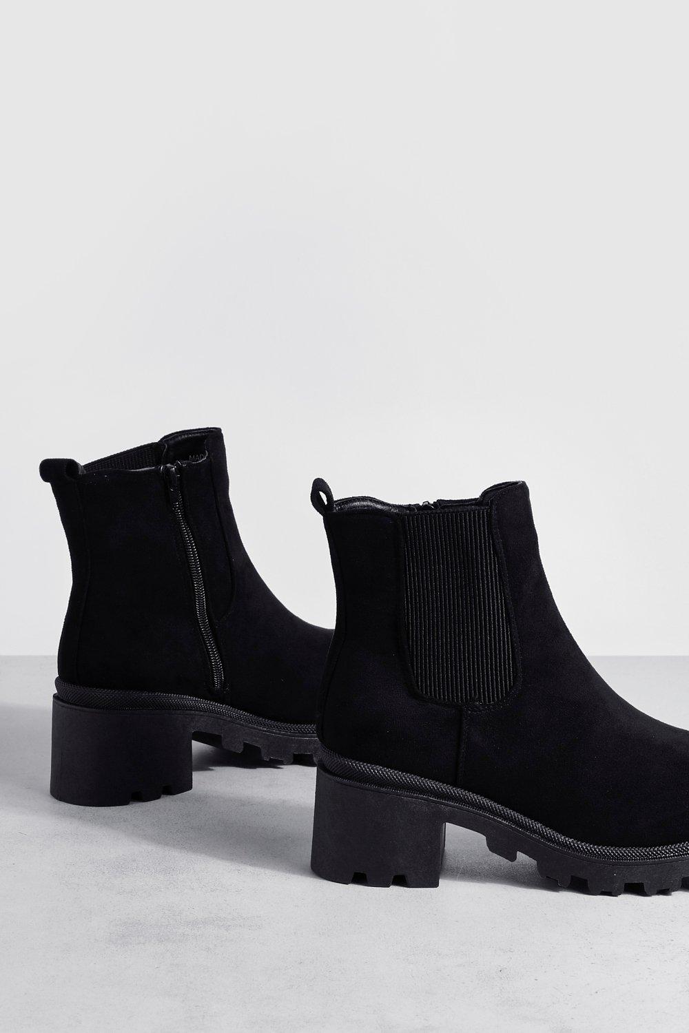 Low block heel chelsea hot sale boots