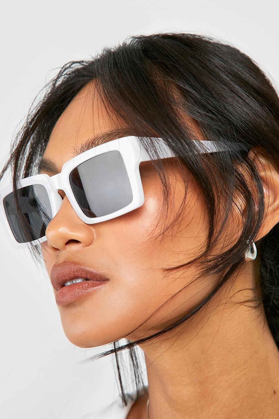 White Tinted Lense Sunglasses 