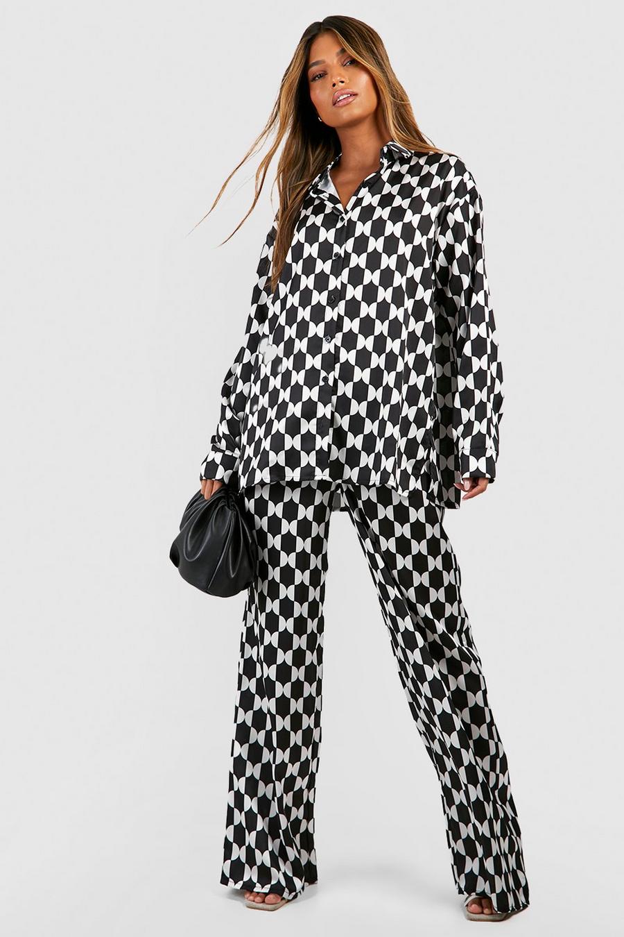 Women's Mono Abstract Print Relaxed Fit Shirt | Boohoo UK