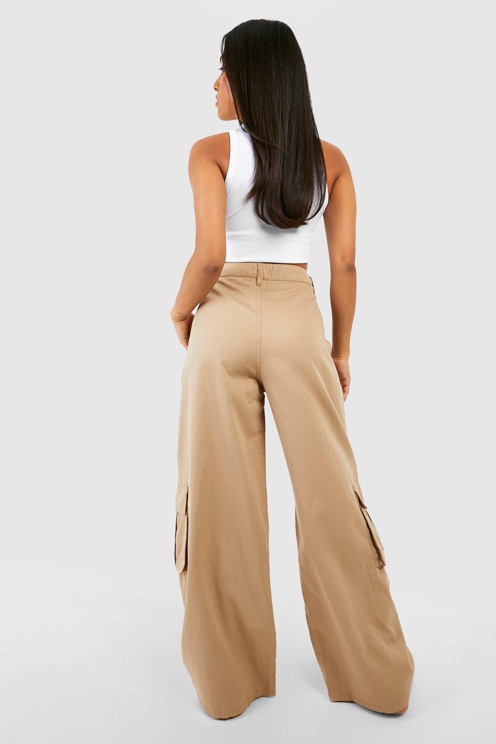 Women's Petite Relaxed Fit Twill Cargo Wide Leg Trousers