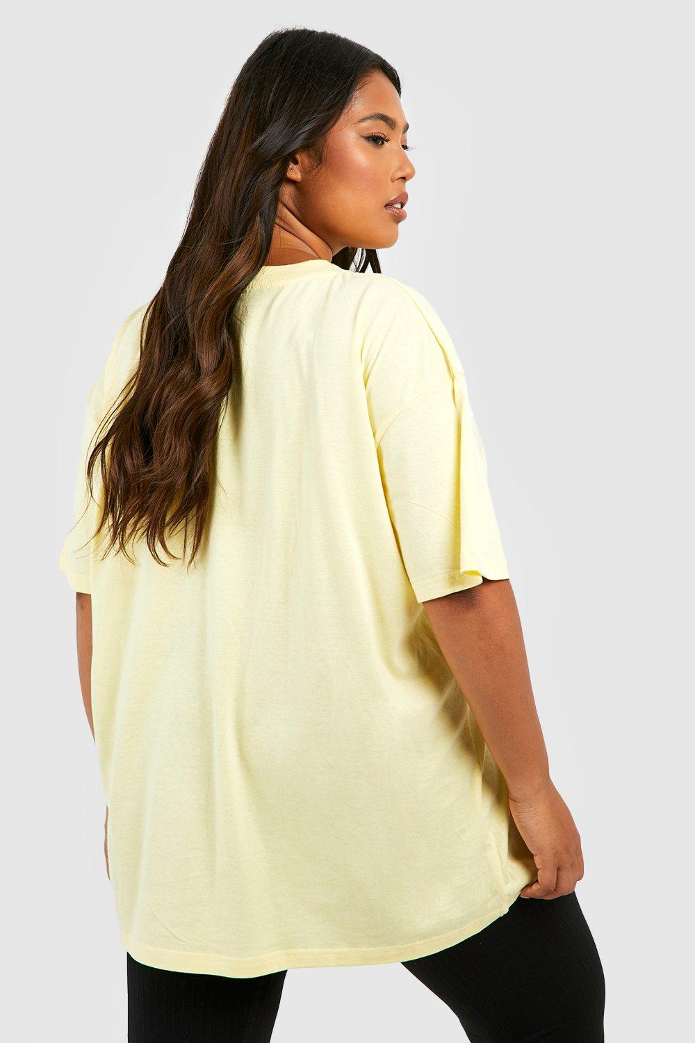 boohoo Plus Size Wardrobe Essentials Oversized T-Shirt - Women's Printed T-shirts