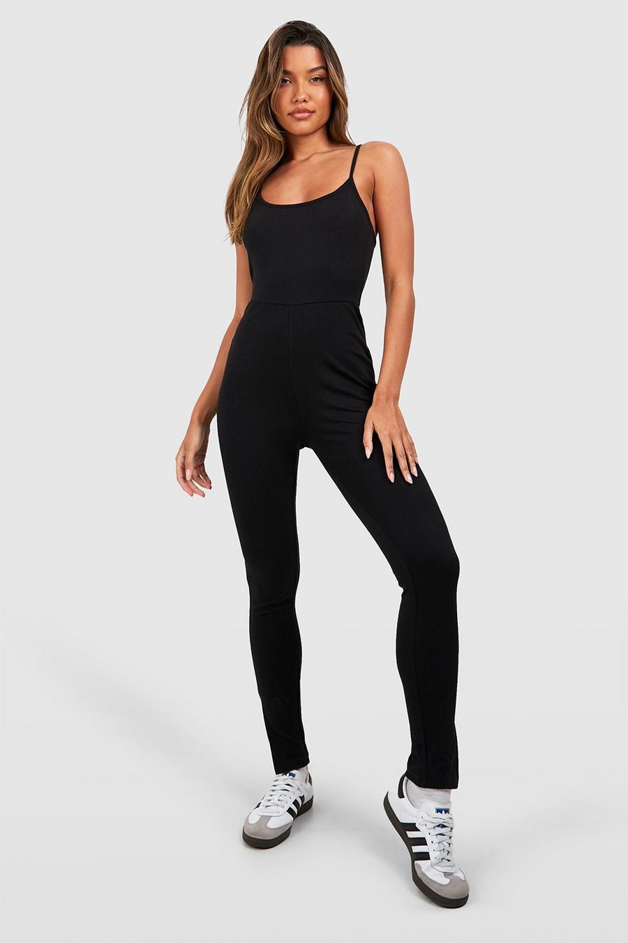Black Ribbad jumpsuit i skinny fit med slitsad kant image number 1