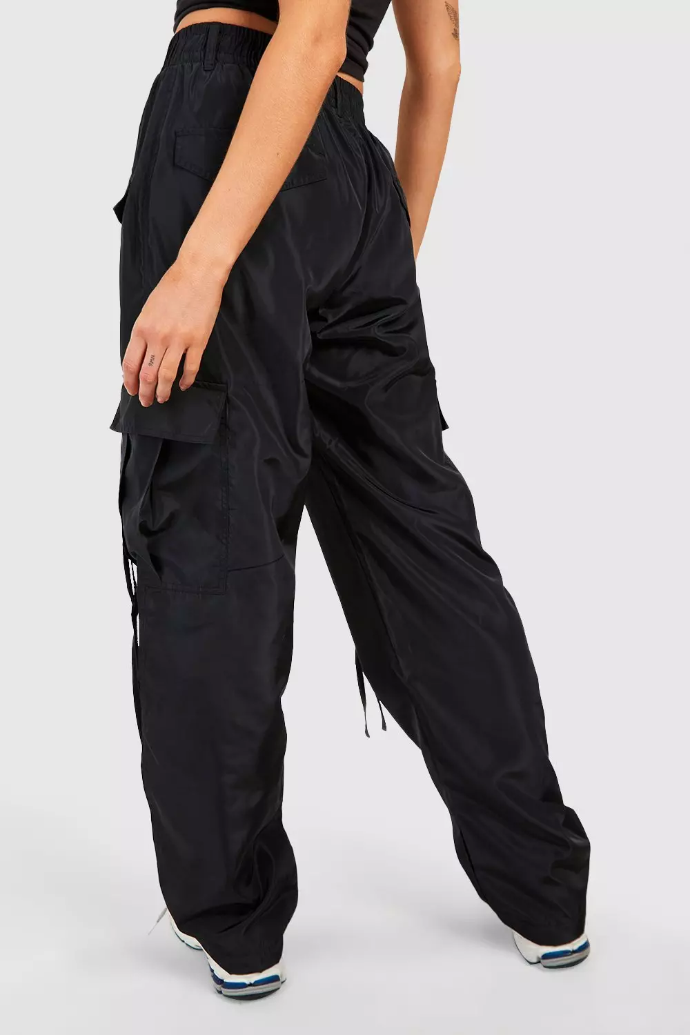 Black shell pocket 2025 detail cargo trouser