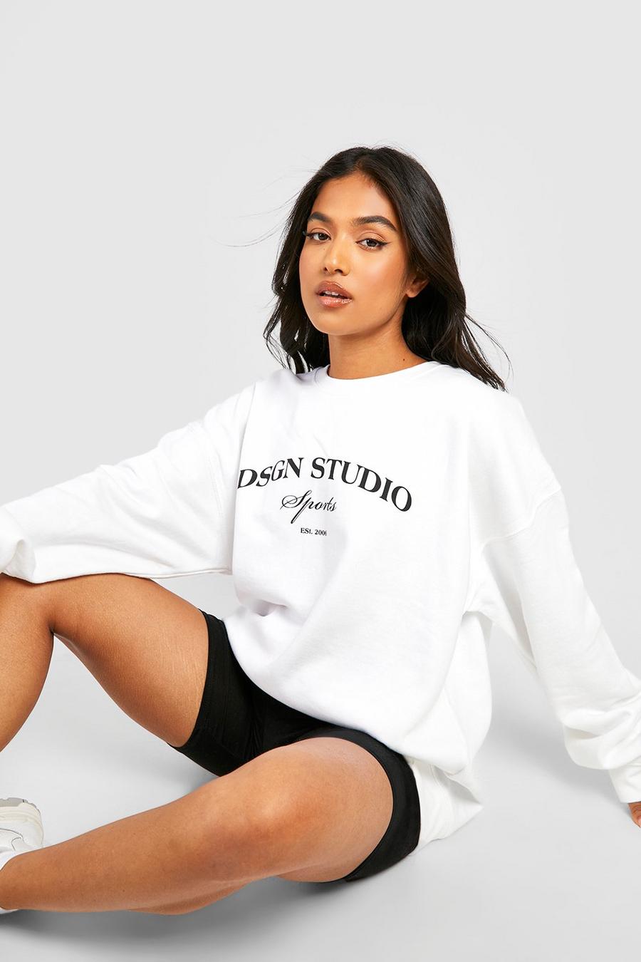 Black Petite Dsgn Studio Sweatshirt And Cycle Short Set     