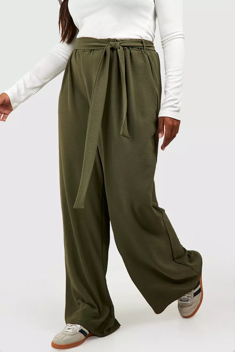 Khaki Plus Woven Textured Belted Wide Leg Trousers alternative image