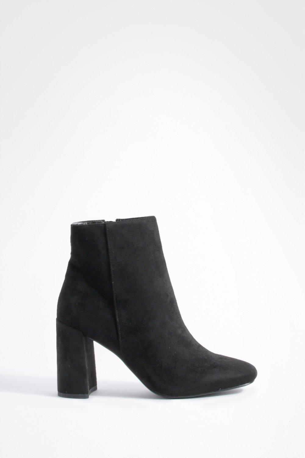 Round-toe heeled ankle boots - Woman