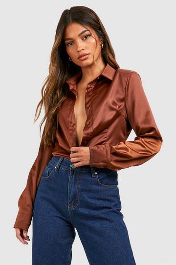 Satin Fitted Shoulder Pad Shirt chocolate