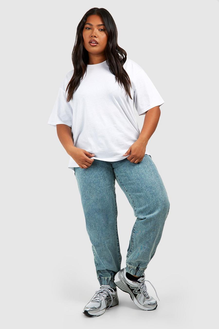Mom jeans or joggers? What about both in one style?!