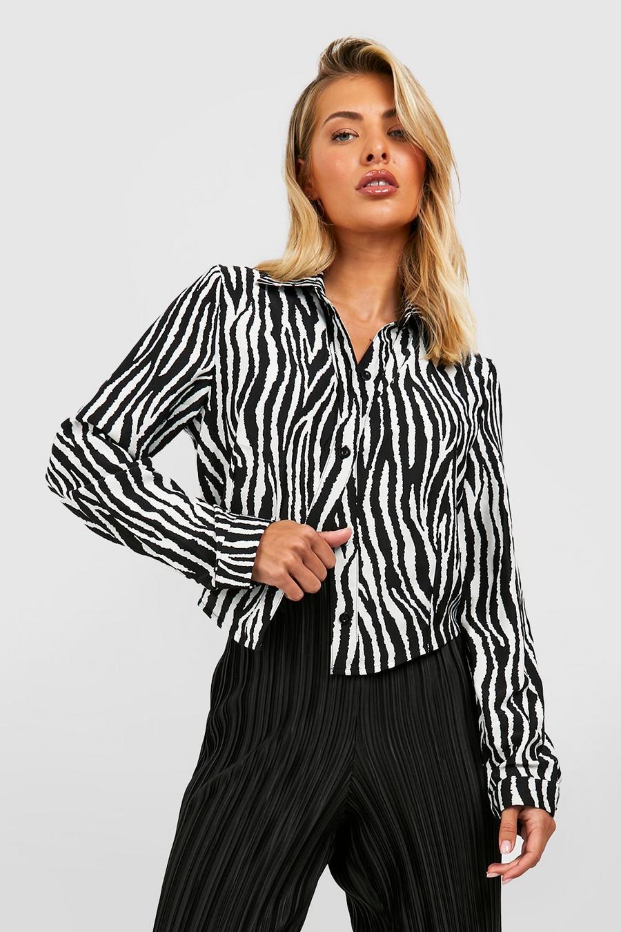Black Zebra V Hem Crop Shirt
