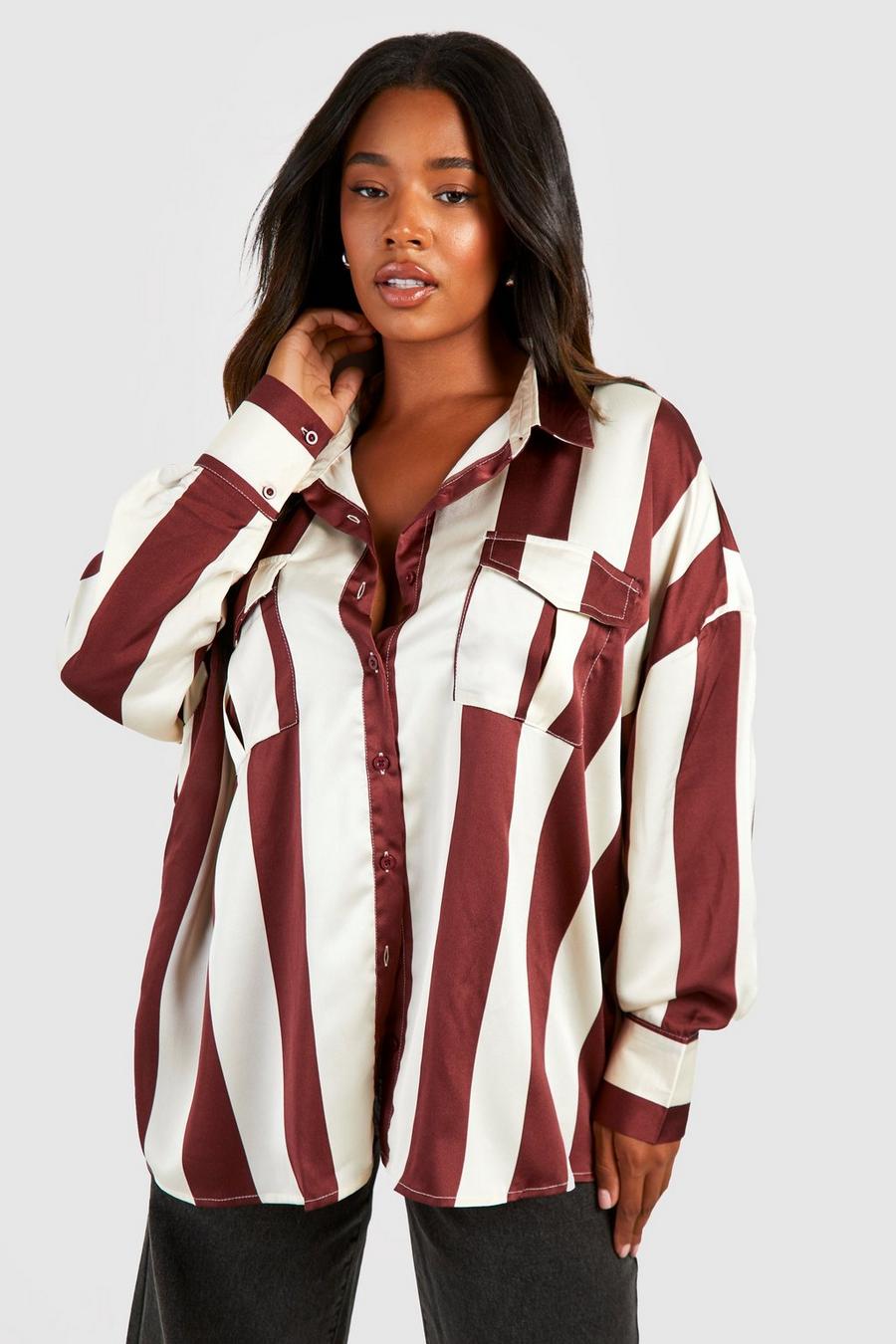 Brown Plus Randig skjorta i satin med axelvaddar image number 1