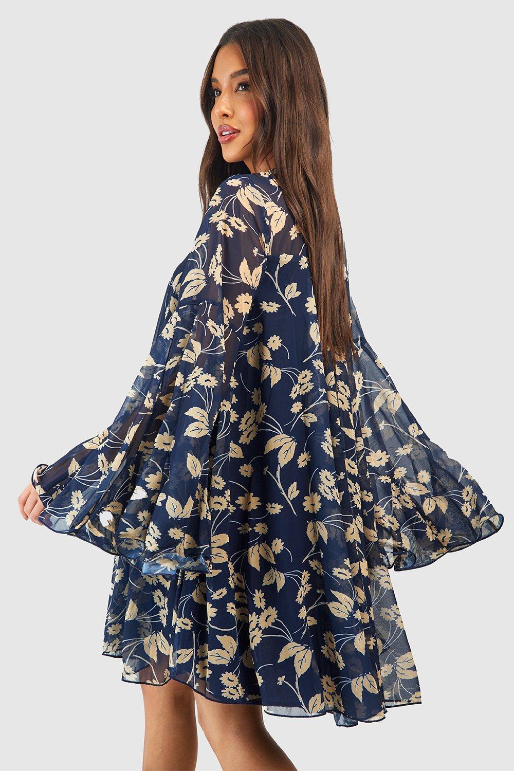 Boohoo navy deals floral dress