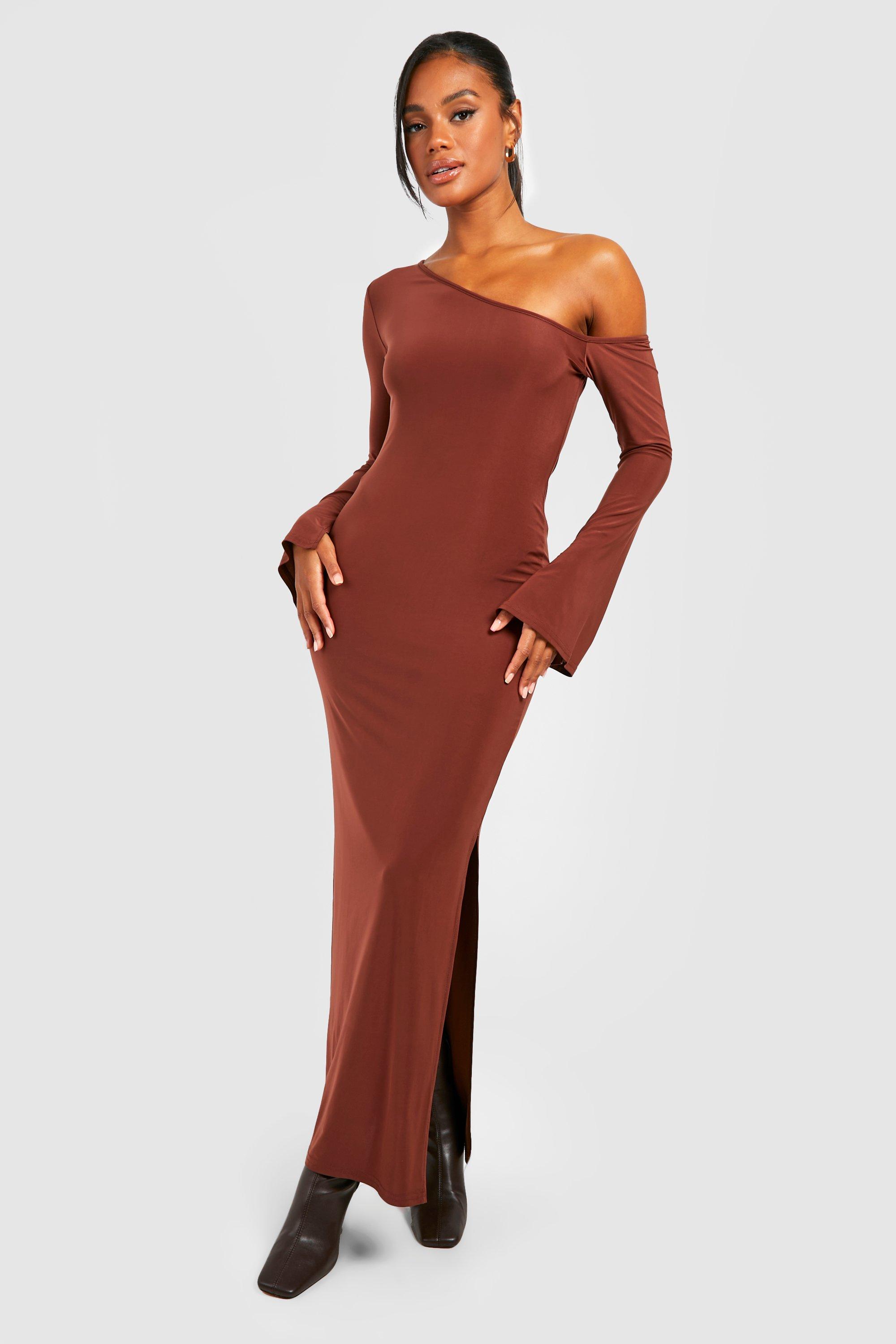 Boohoo off the shoulder clearance maxi dress