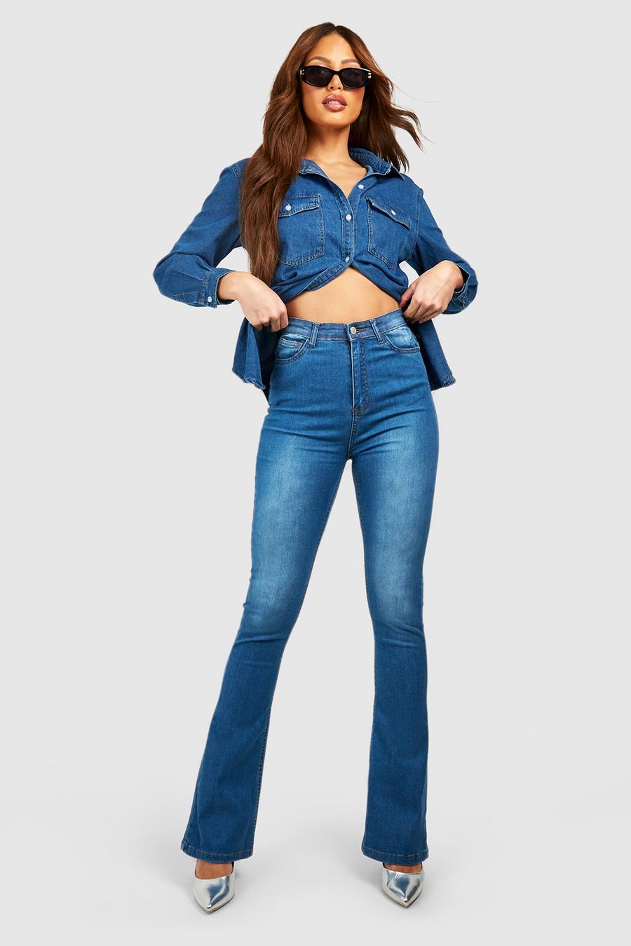 Mid blue Tall Mellanblå högmidjade skinny jeans med utsvängda ben image number 1