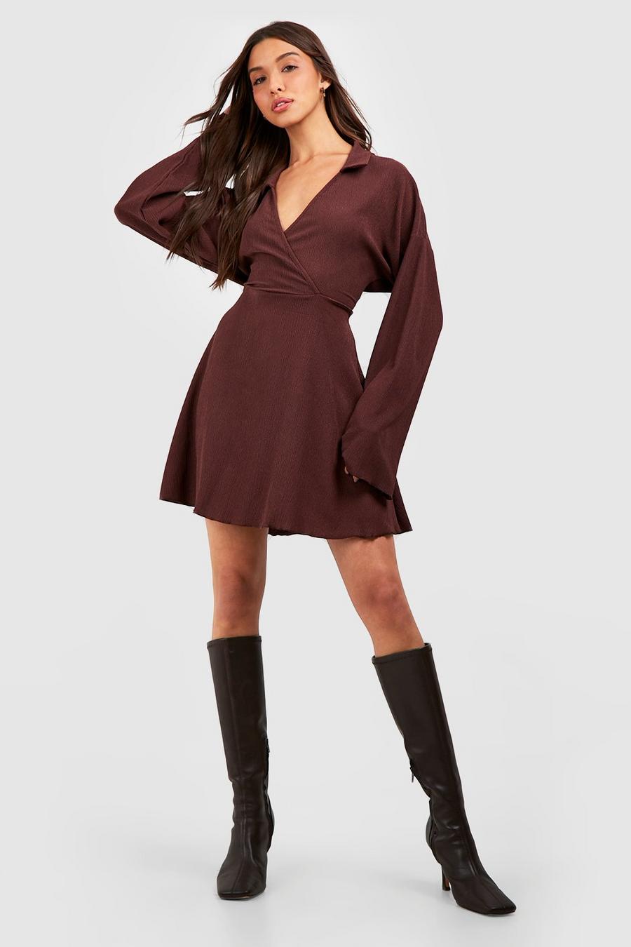 Chocolate brown Textured Collared Skater Dress