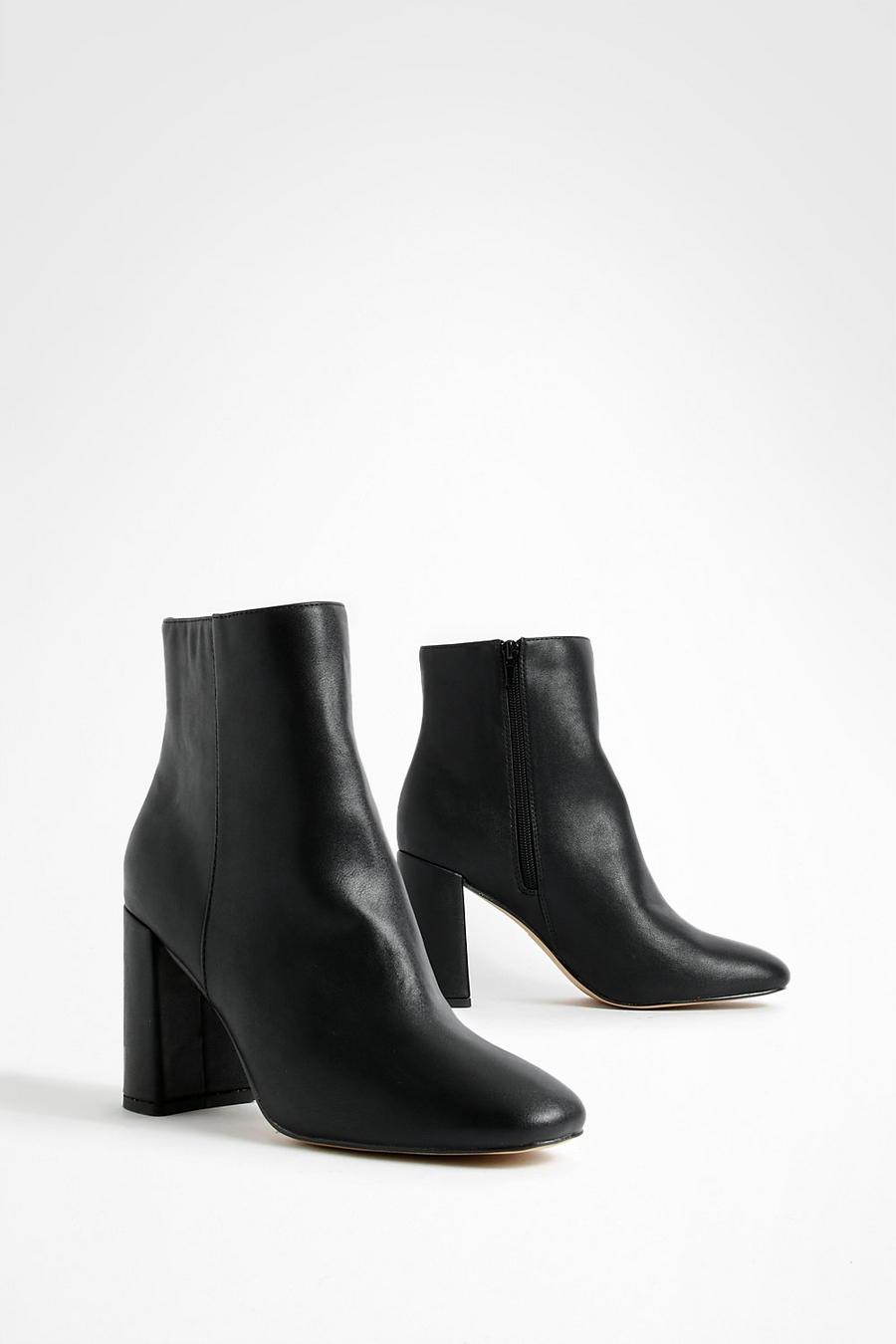 Black Round Toe Block Heel Ankle Boots  image number 1