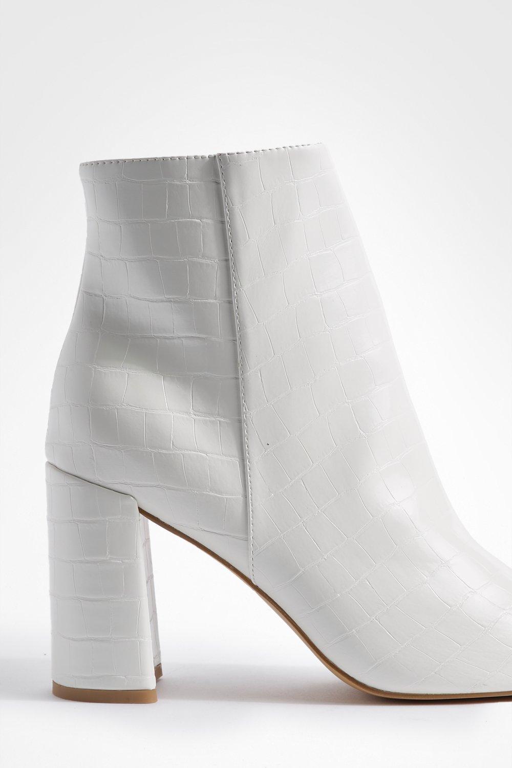 Bottines blanches boohoo deals