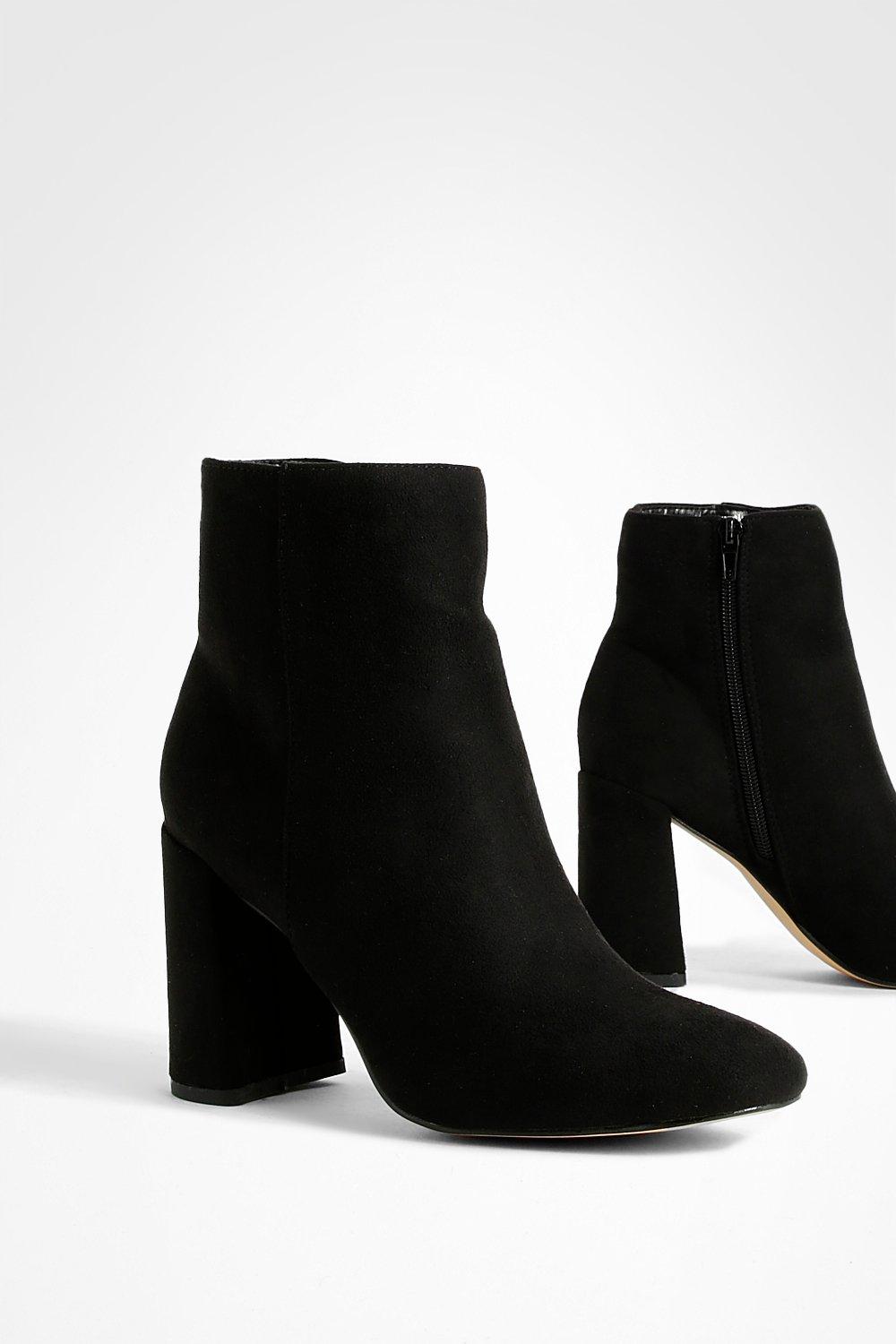 Round toe cheap ankle boots