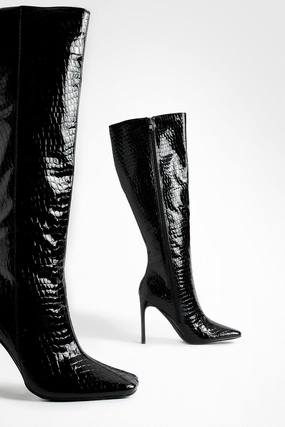 Flat heeled sale black boots