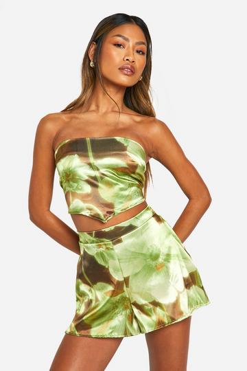 Blurred Floral Floaty Shorts soft green