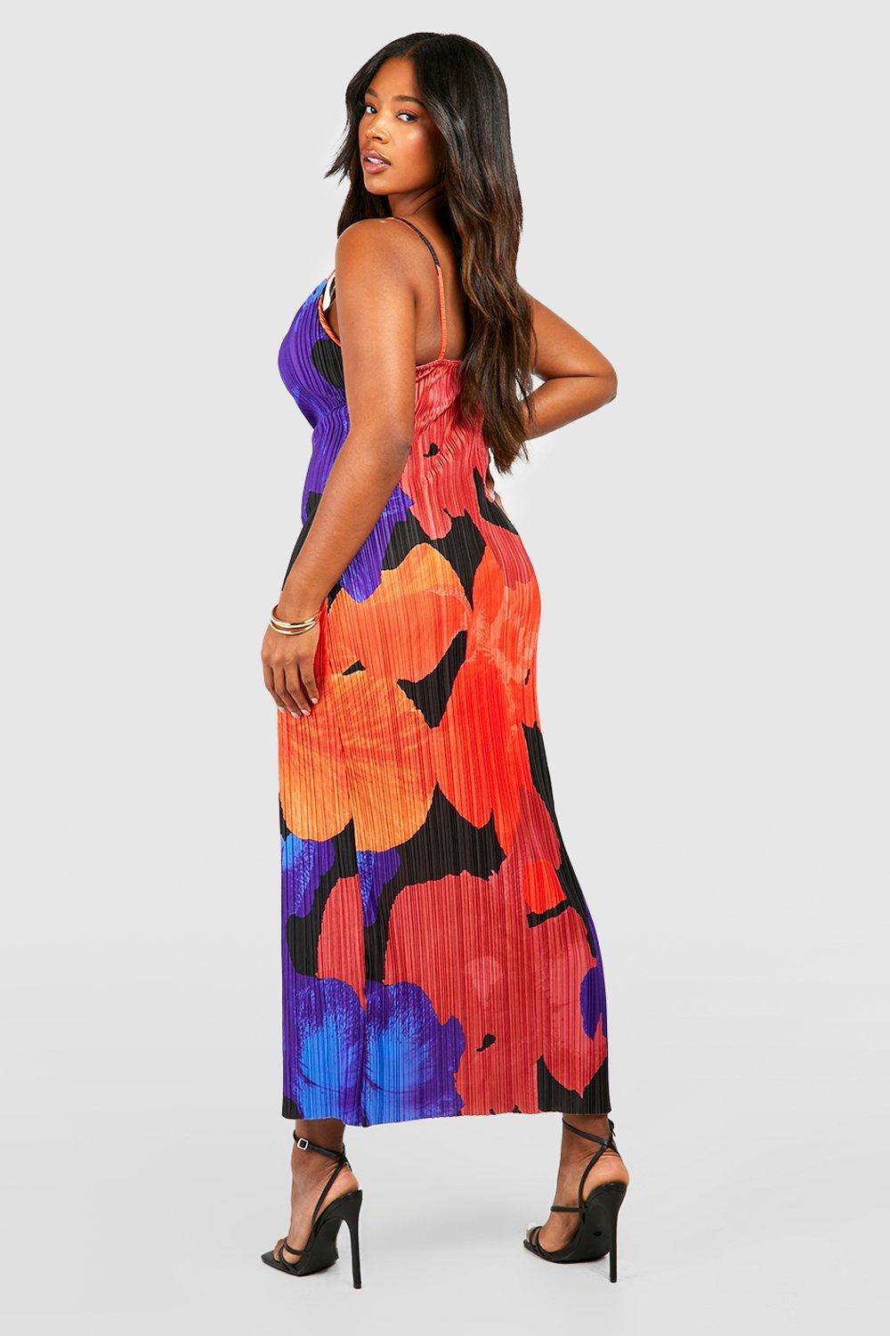 Abstract Plisse Bandeau Maxi Dress