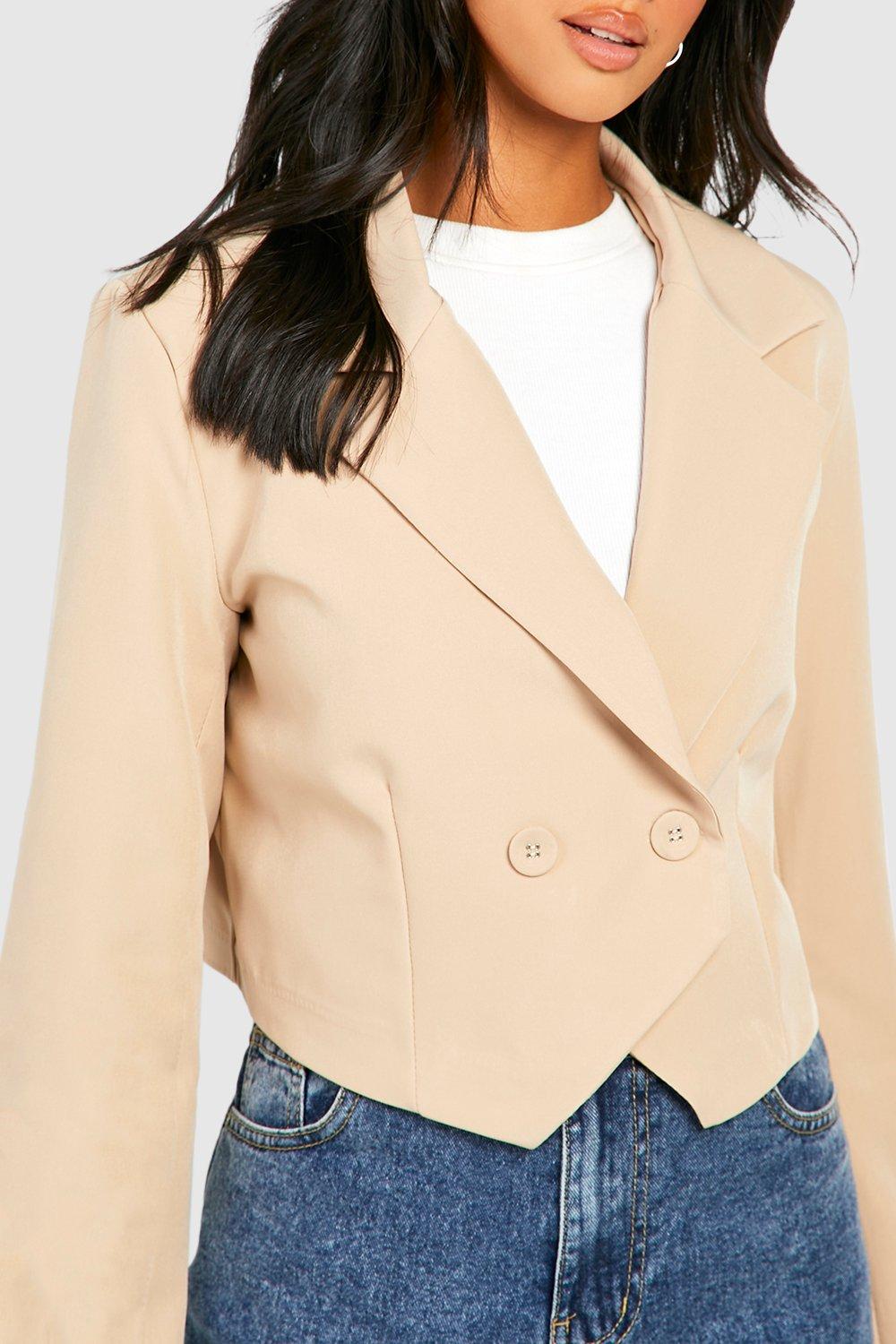 Petite Pointed Cropped Blazer boohoo CA