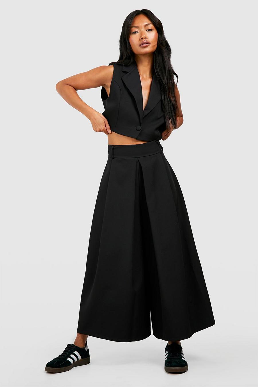 Black Pleat Front Wide Leg Tailored Culottes image number 1