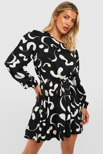 Mono Abstract Godet Detail Skater Dress black