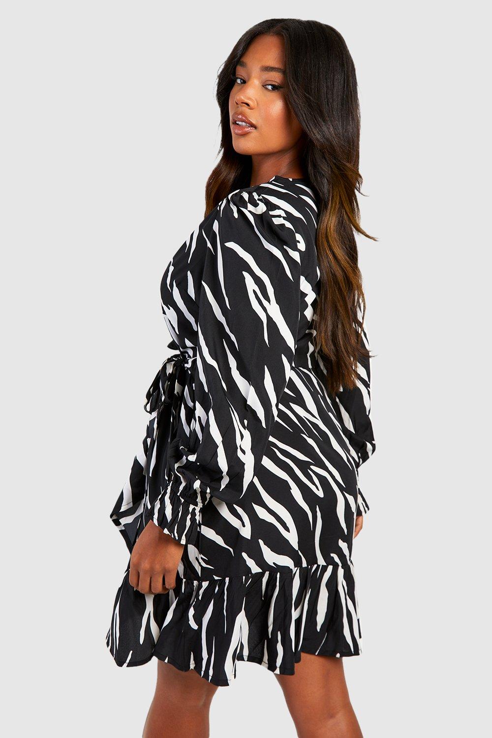 Grande taille Robe portefeuille a manches longues et a imprime zebre